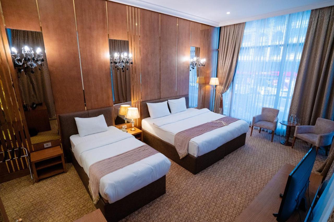 Madison Hotel Baku Exterior photo