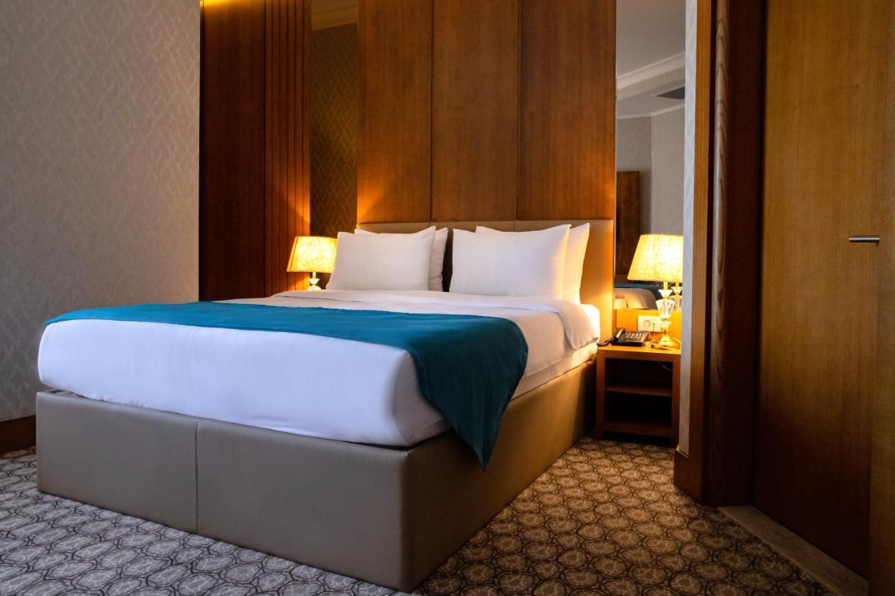 Madison Hotel Baku Exterior photo