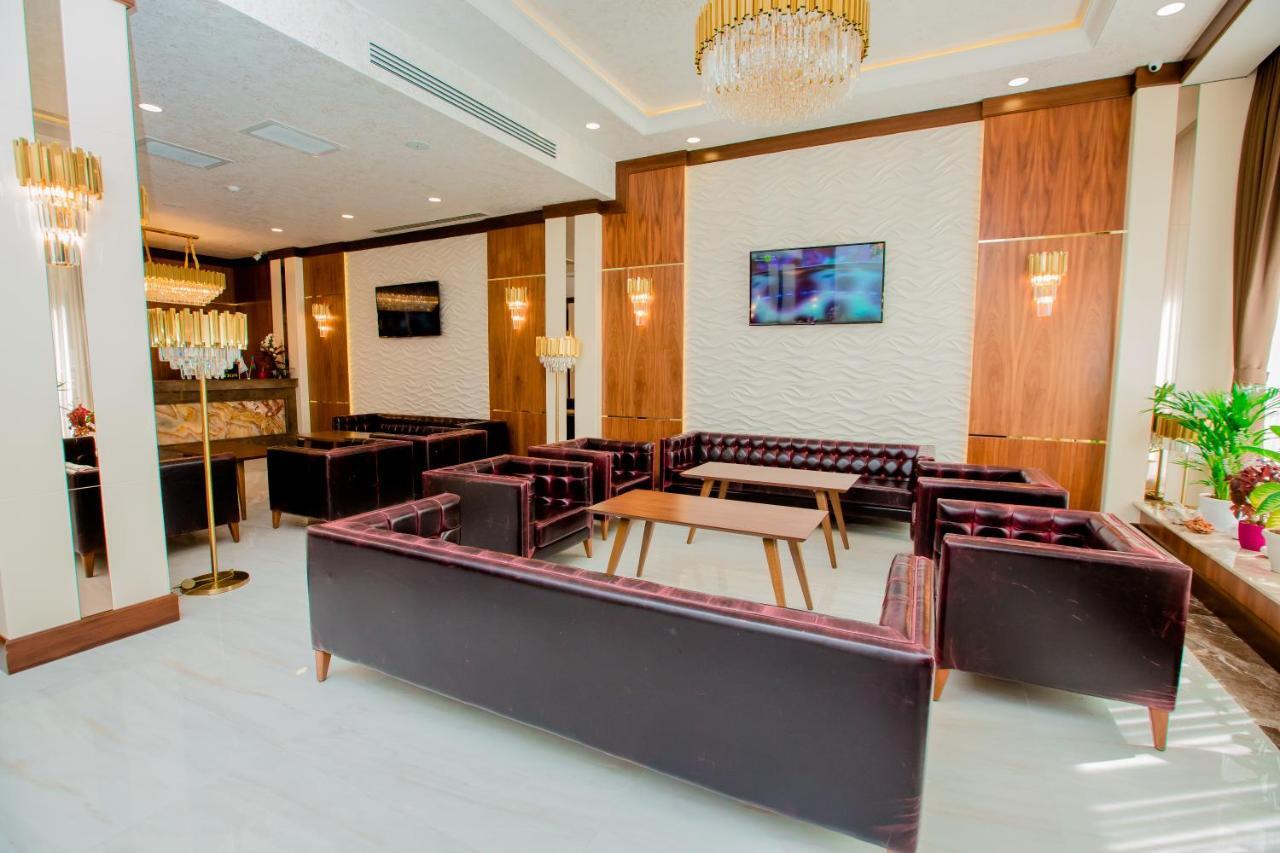 Madison Hotel Baku Exterior photo