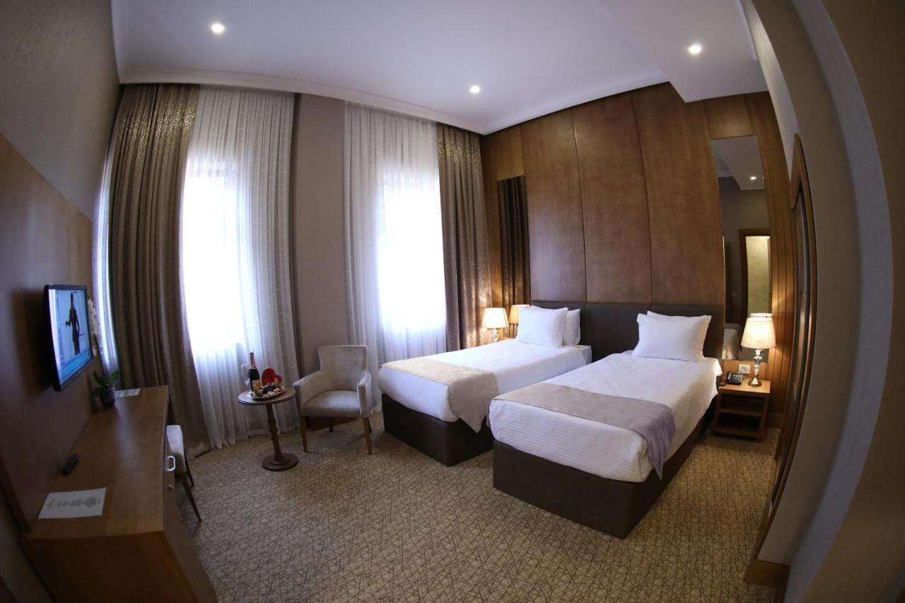 Madison Hotel Baku Exterior photo